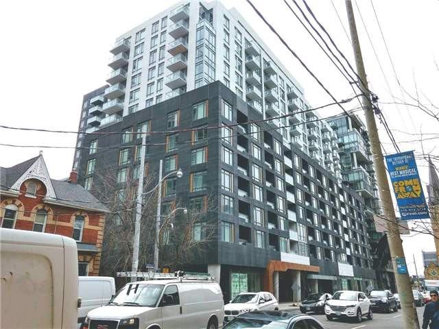 525 Adelaide Street West