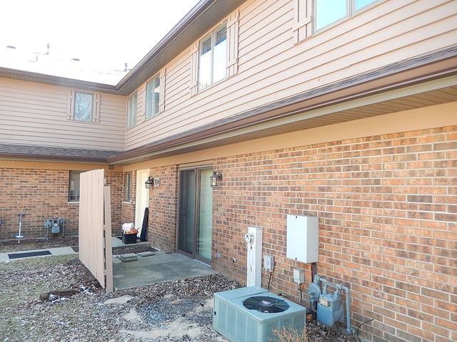 326 N Airlite St - Photo 3 of 18