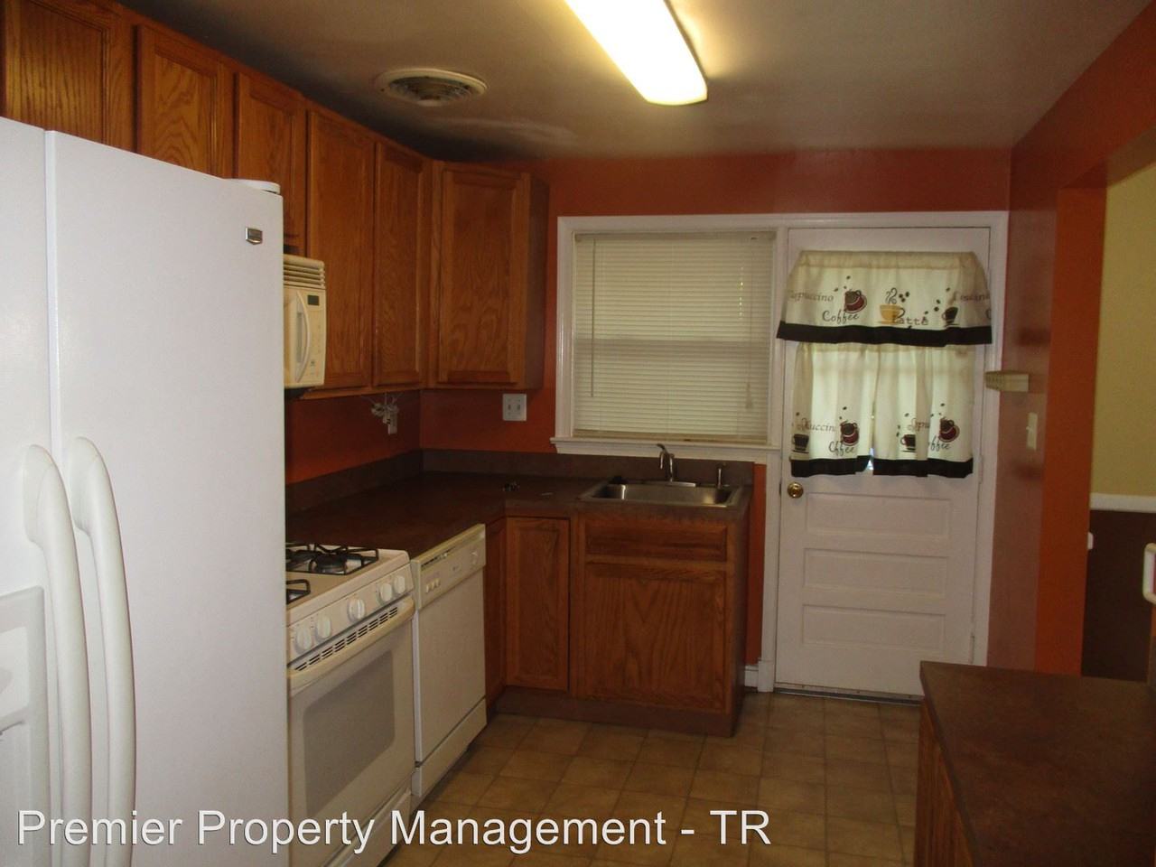 4809 Briarclift Rd - Photo 3 of 26