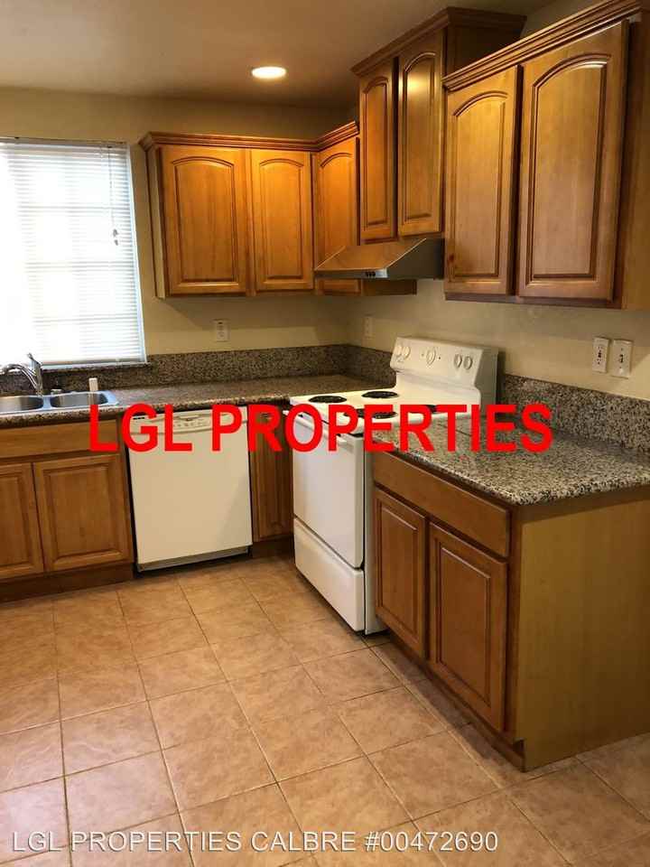 1629 Anoka Ave - Photo 3 of 8