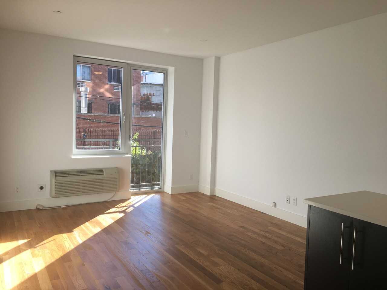 114 Seigel Street #2b