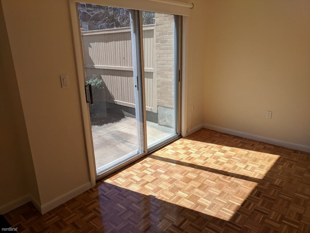 15 John St - Photo 2 of 26