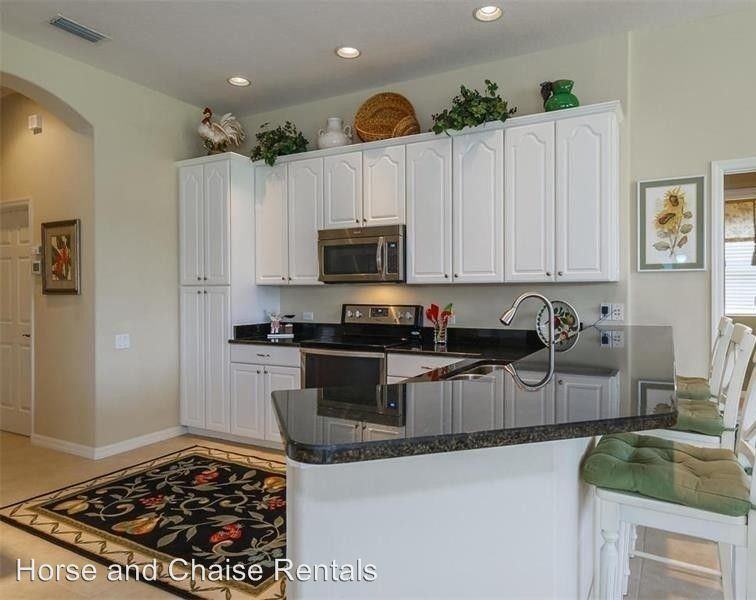 1042 Tuscany Blvd - Photo 3 of 10