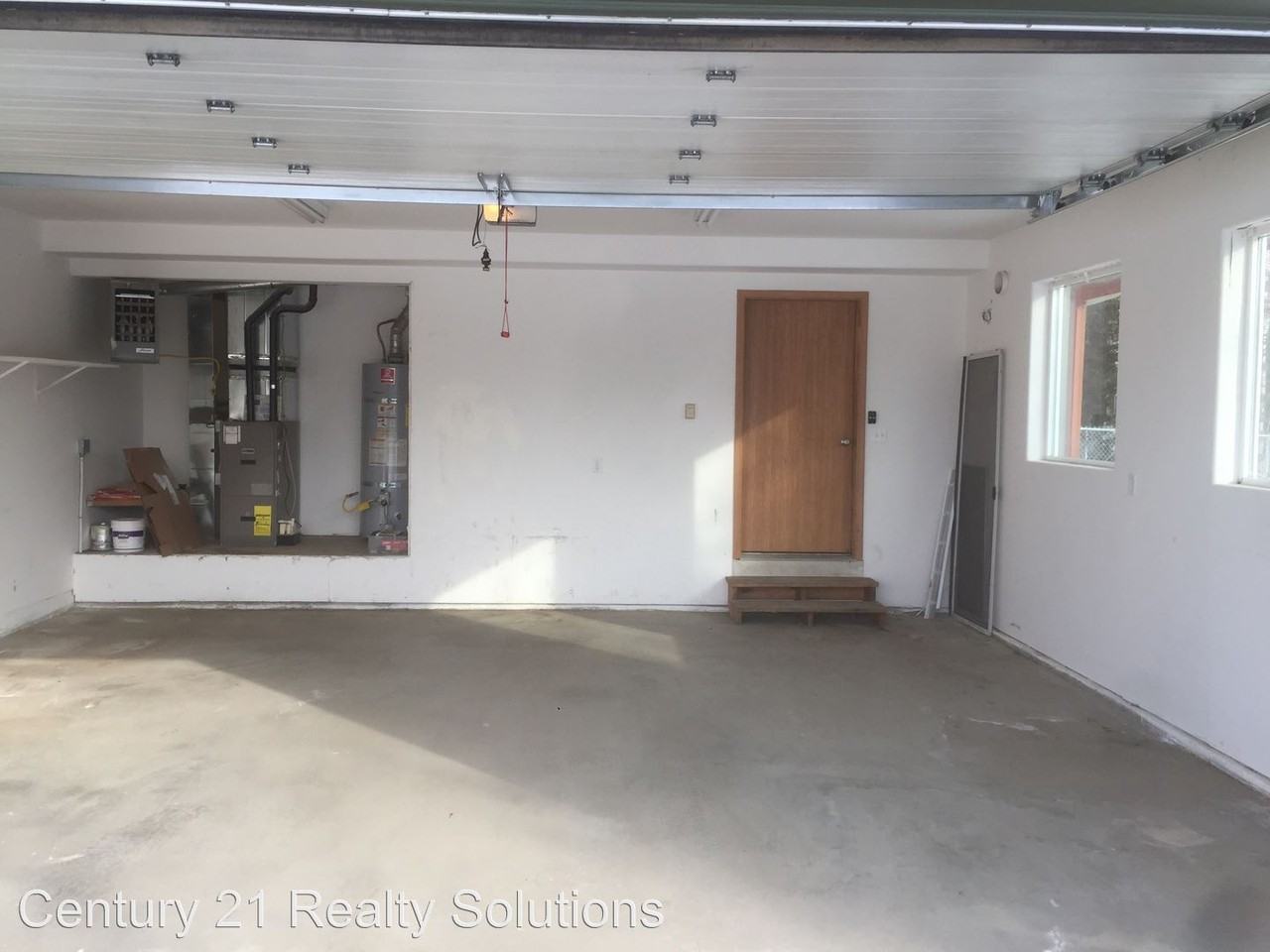 2201 W. Ridgewood Drive - Photo 2 of 7