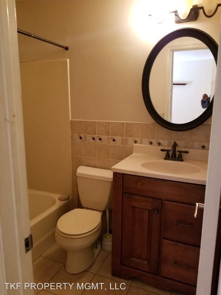 103 Tiffany Blvd - Photo 2 of 6