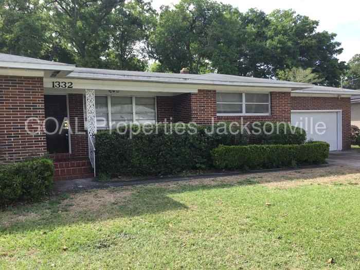 1332 Arlingwood Ave - Photo 3 of 30