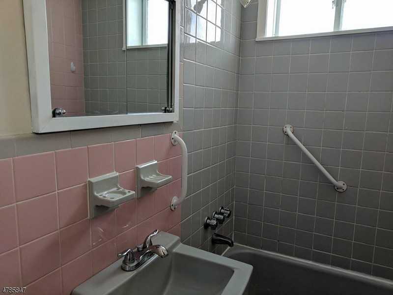 44 W Main St - Photo 2 of 10