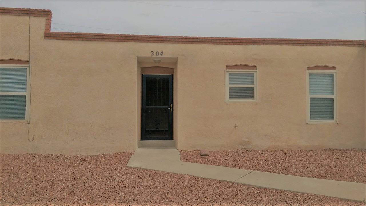 204 Avalon Pl NW - Photo 2 of 14