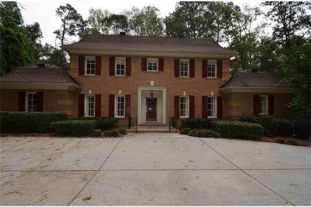 8915 River Run - Photo 2 of 24