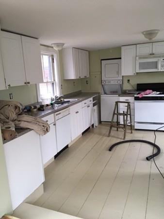 69 Old Connecticut Path #a - Photo 2 of 4