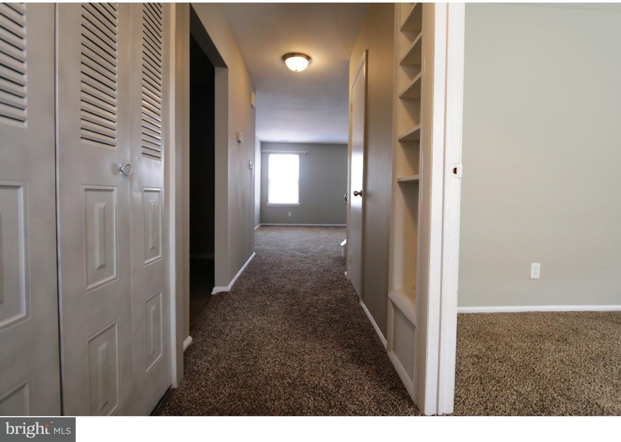 70 Oakcrest Ln - Photo 2 of 14