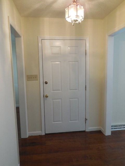 155 Gatewood Dr - Photo 2 of 25