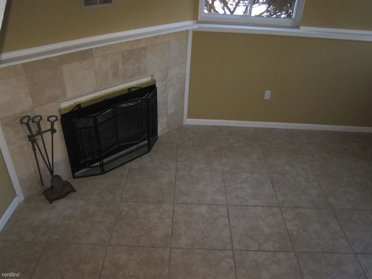 608 North Rd - Photo 2 of 9