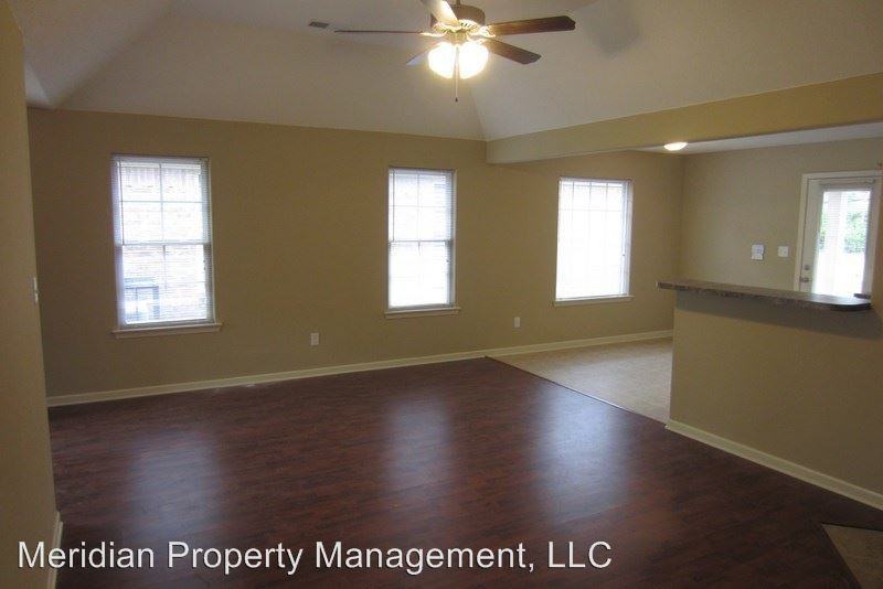 1017 Crayton Ridge Dr - Photo 3 of 12