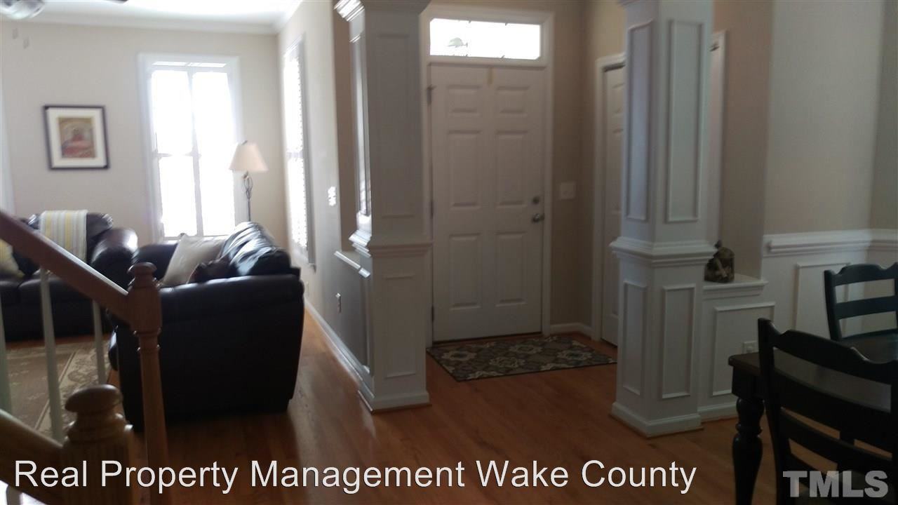 925 Alba Rose Ln - Photo 3 of 21