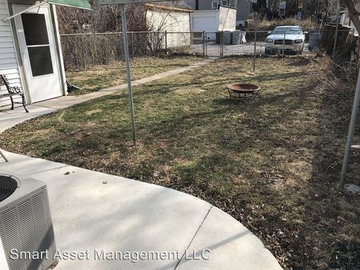 2614 N Newhall - Photo 2 of 3