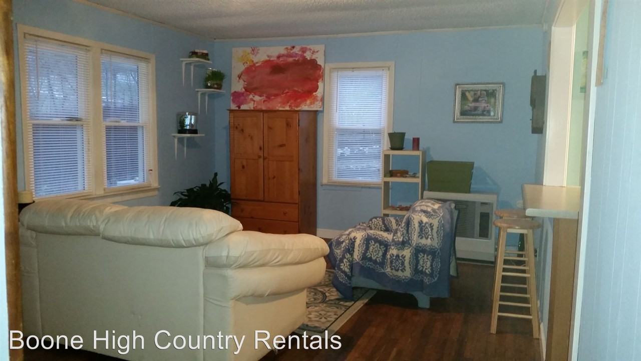 154 Wallace Ln - Photo 2 of 11