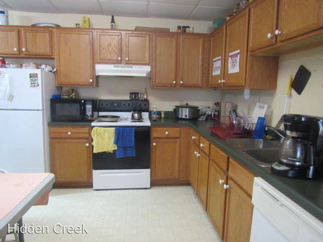 230 Kings Ridge Road - Photo 3 of 10