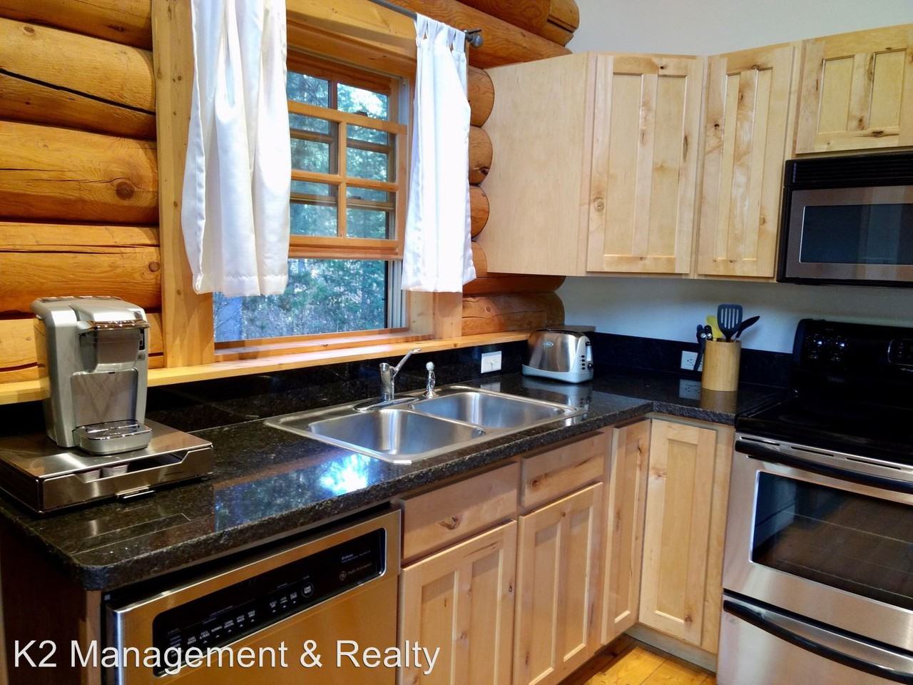 76 Spruce St - Photo 2 of 8