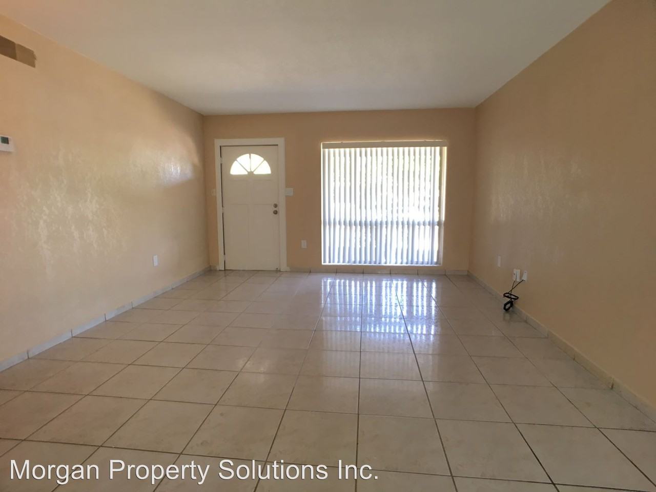 5312 Chenault Ave - Photo 3 of 18