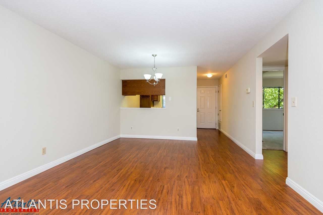 3253 Shadow Park Pl - Photo 3 of 11