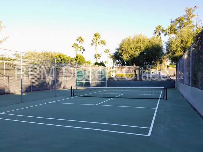 365 W Mariscal Rd - Photo 3 of 23