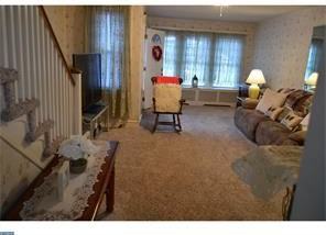 3110 Unruh Ave - Photo 2 of 17