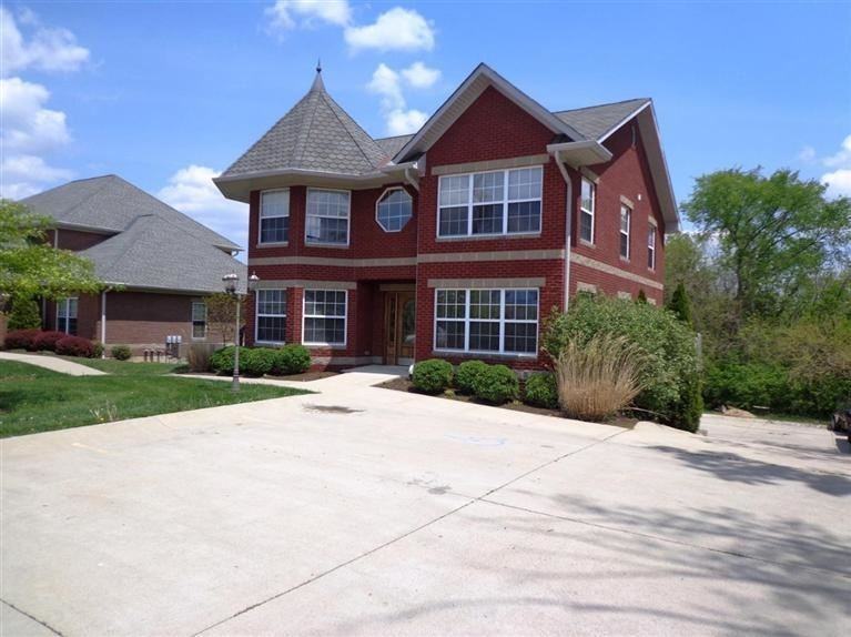 5294 Madison Pike - Photo 2 of 27