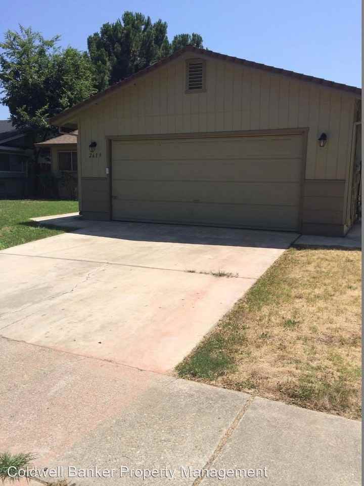 2619 Ely Ln - Photo 3 of 22