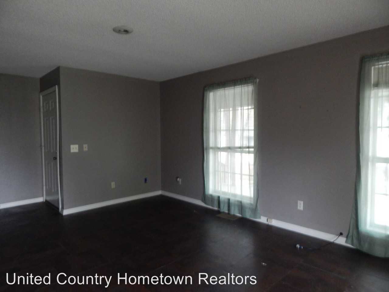 209 N 26th St - Photo 3 of 5