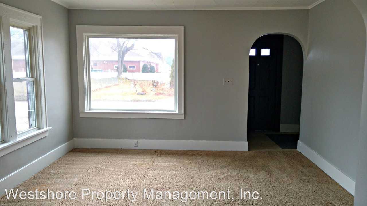 831 Albert Ave - Photo 2 of 10