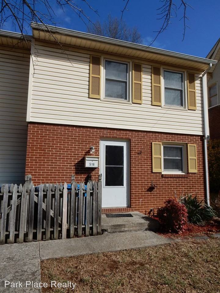 516 Camilla Ave SE - Photo 2 of 2