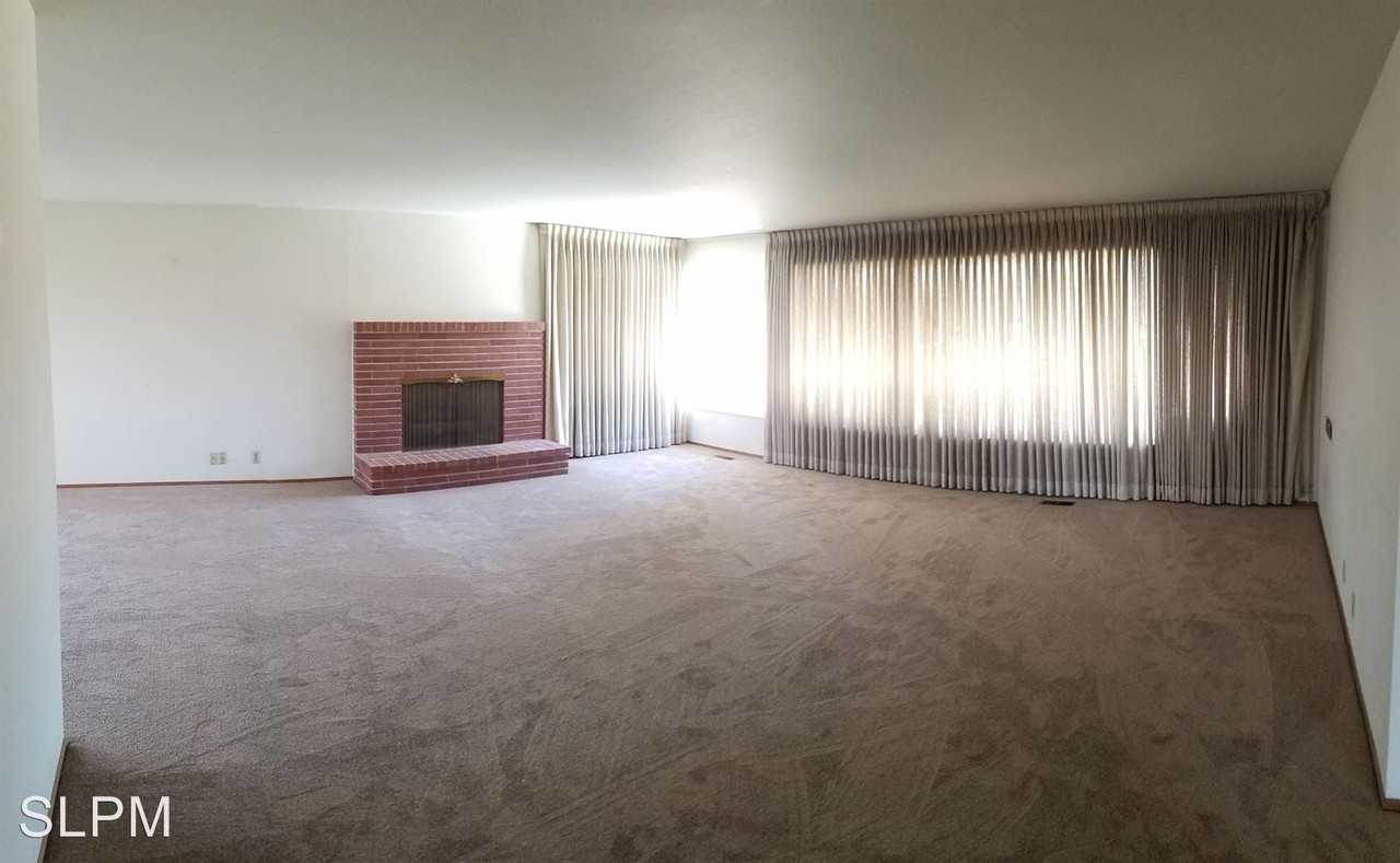 1301 View Dr - Photo 3 of 24