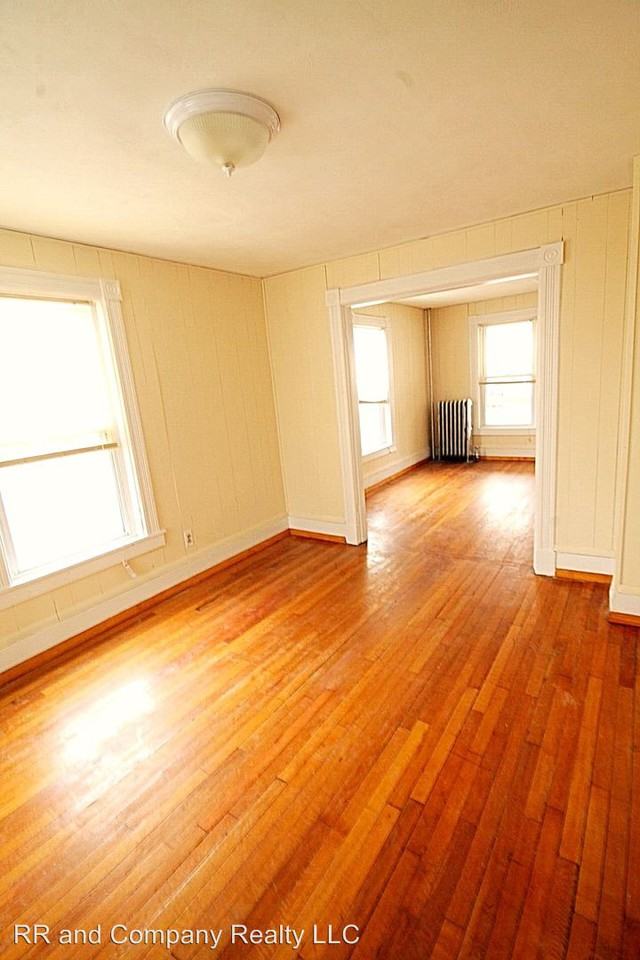 45 Orchard St - Photo 3 of 10