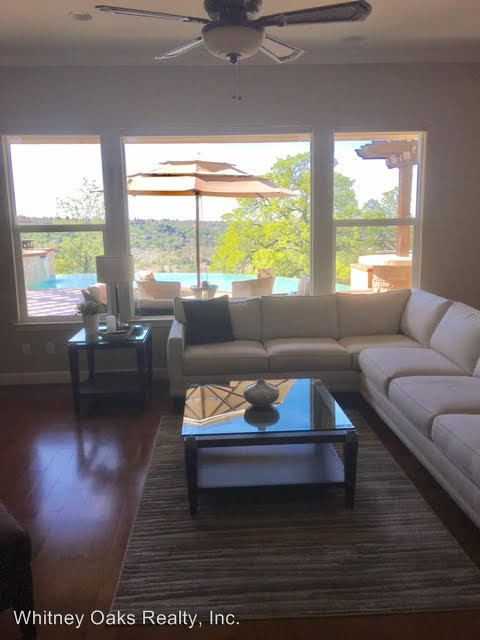 3201 Black Oak Dr - Photo 3 of 27