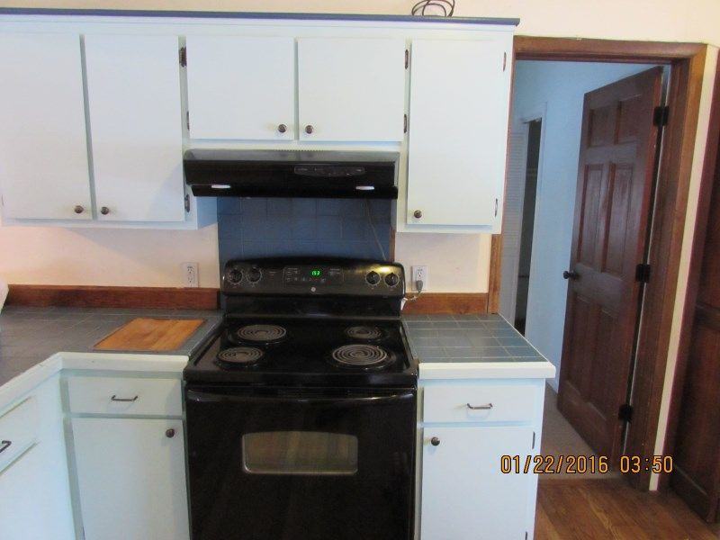 1006 N Florence Ave - Photo 2 of 10