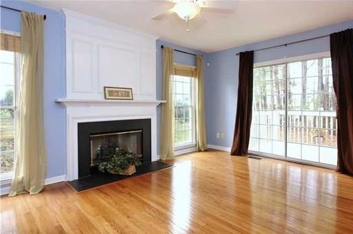 4905 Bridgewood Dr - Photo 3 of 10