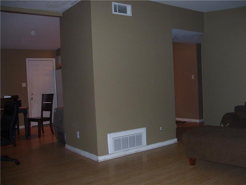 23 Willow Rd - Photo 3 of 8