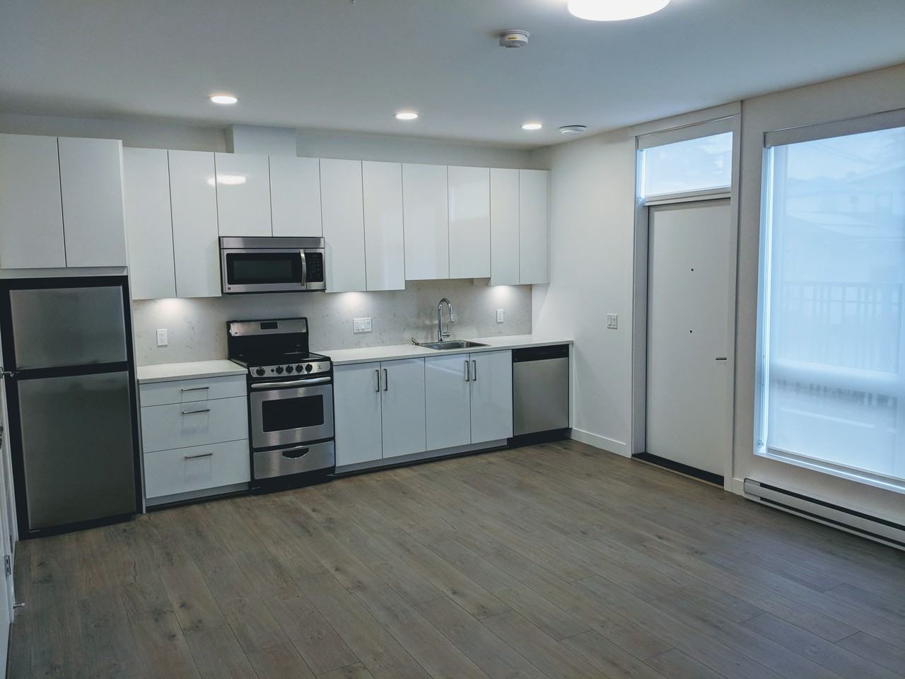 7924 Manitoba Street, Vancouver, BC V5X 2H8 Studio Apartment for Rent