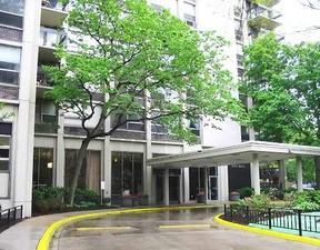 1360 N Sandburg Terrace #2601