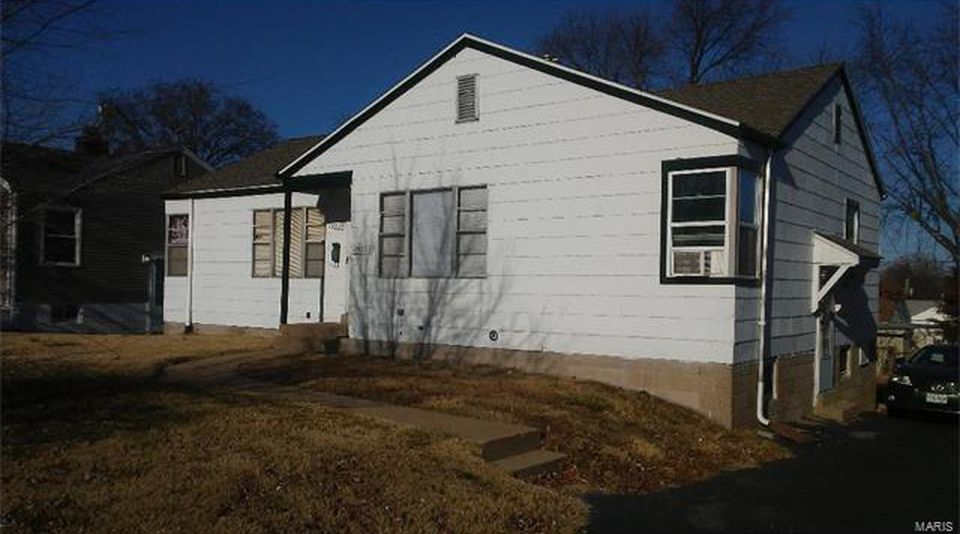 10337 Saint Charles Rock Road, Saint Ann, MO 63074 1 Bedroom Apartment