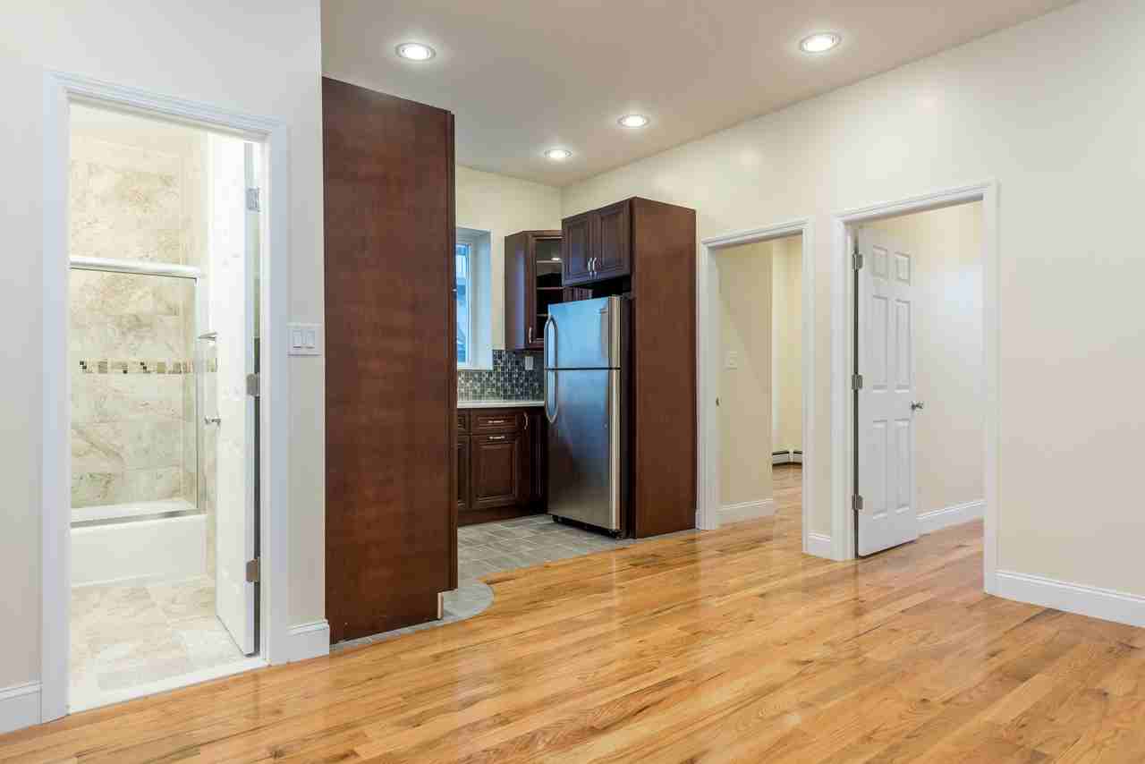 444 Suydam Street #27EV