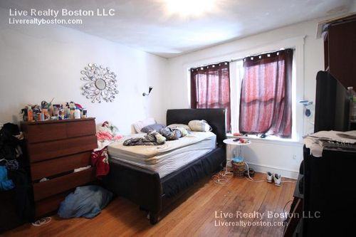 16 Cummings Rd - Photo 3 of 4