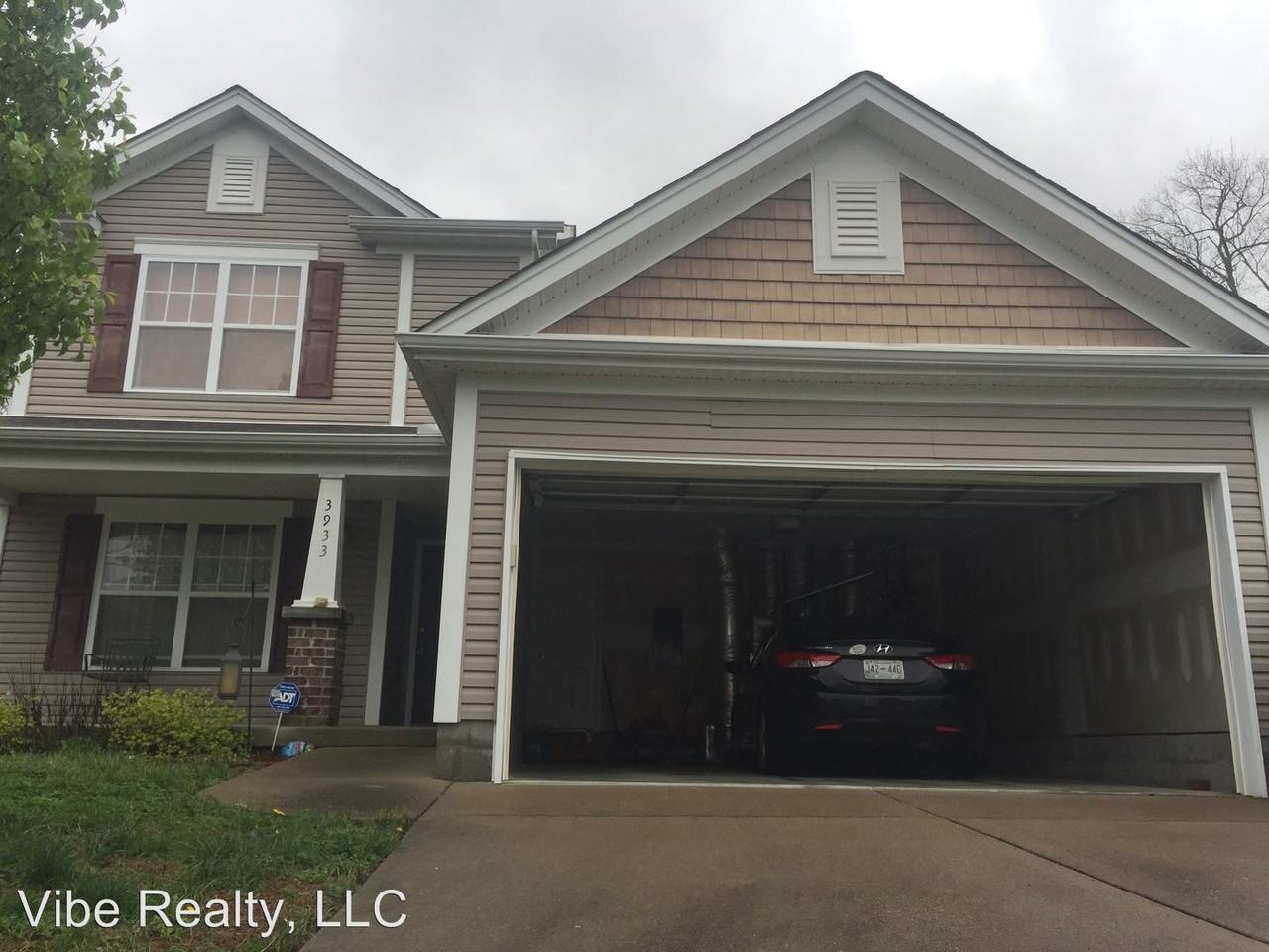 3933 Stephens Ridge Way - Photo 3 of 20