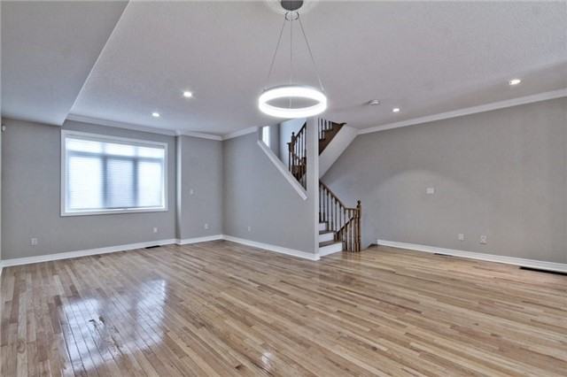 89 Milton St - Photo 3 of 20