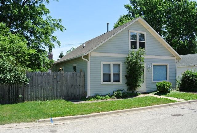 103 Elm St - Photo 2 of 20