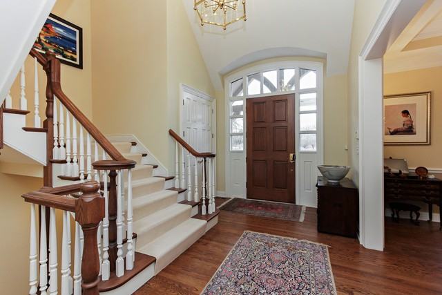 1555 W Broadland Ln - Photo 2 of 20