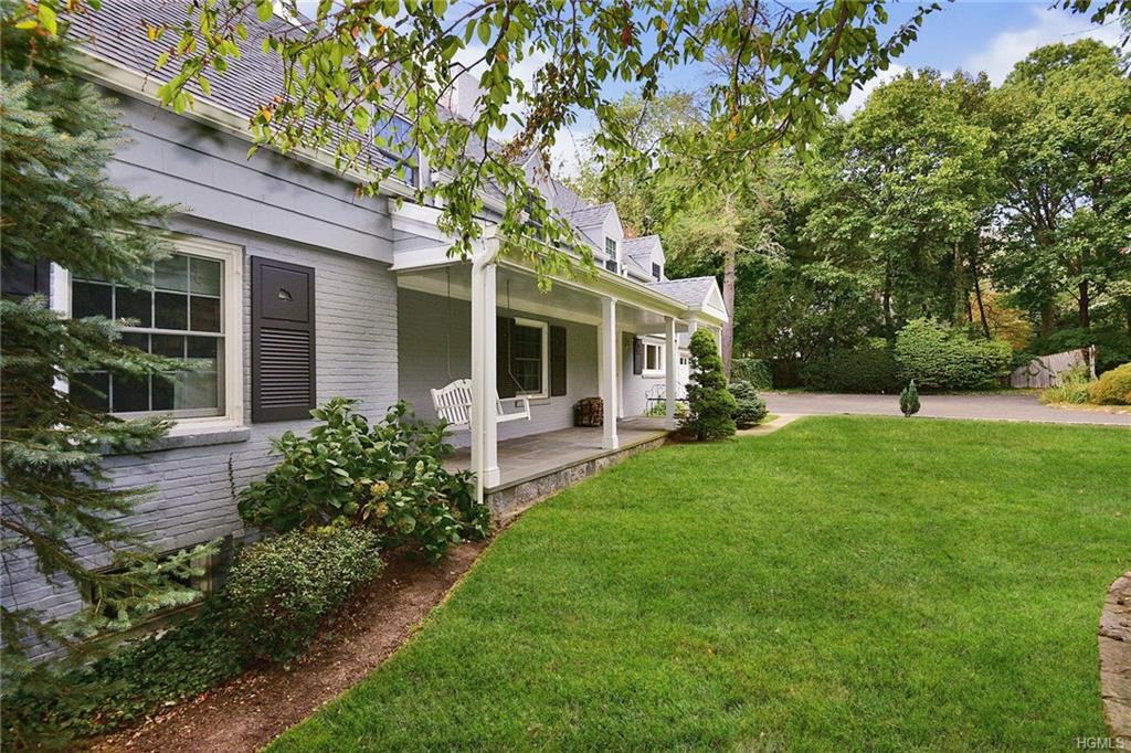 20 Hillandale Rd - Photo 3 of 26