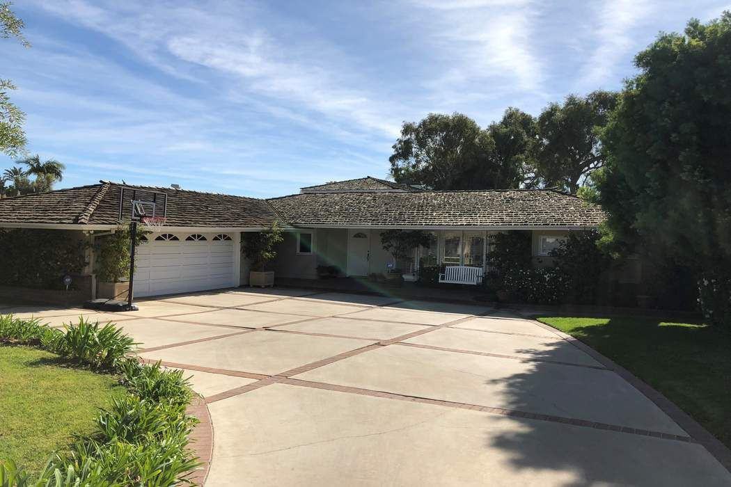 14972 Camarosa Dr - Photo 3 of 15