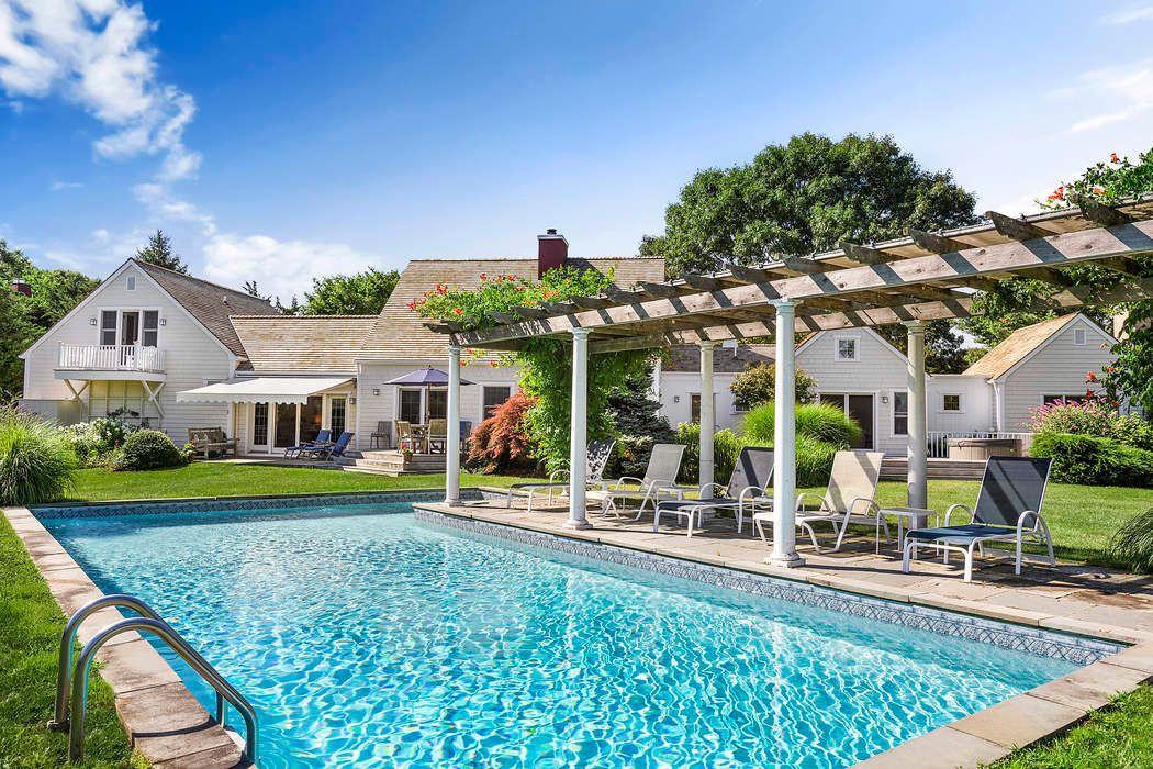 43 Greenleaf Lane - Photo 2 of 18